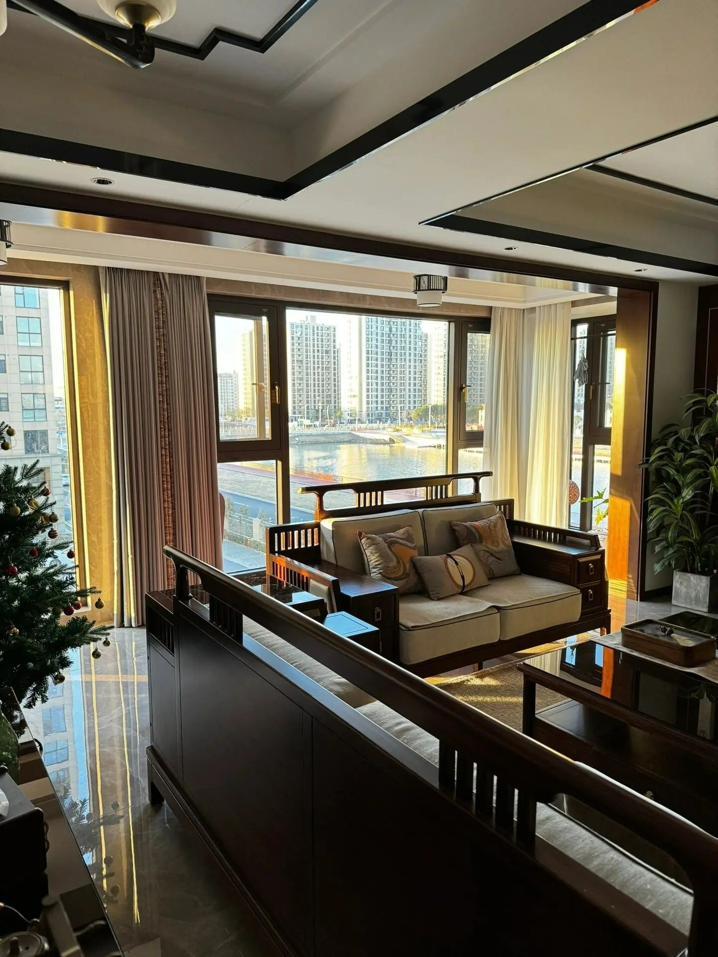 新中式家具風(fēng)格，原來(lái)以“新雅色”體驗家具風(fēng)格